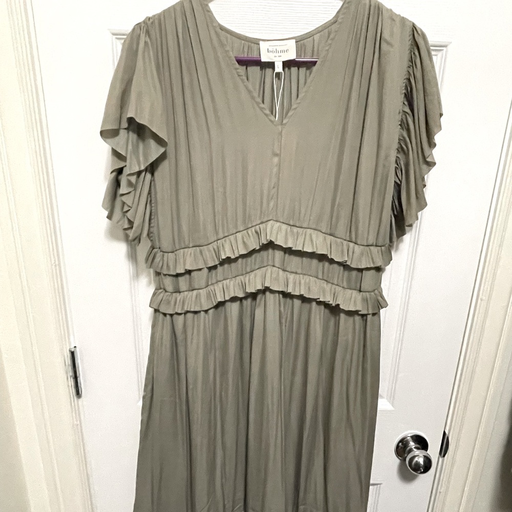 BOHME ruffle dress in Olive